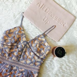 ELLIATT Floral Lace Midi Dress